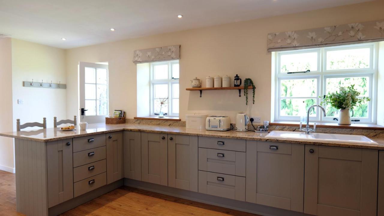 Country Cottage With Far Reaching Views Presteigne Eksteriør billede