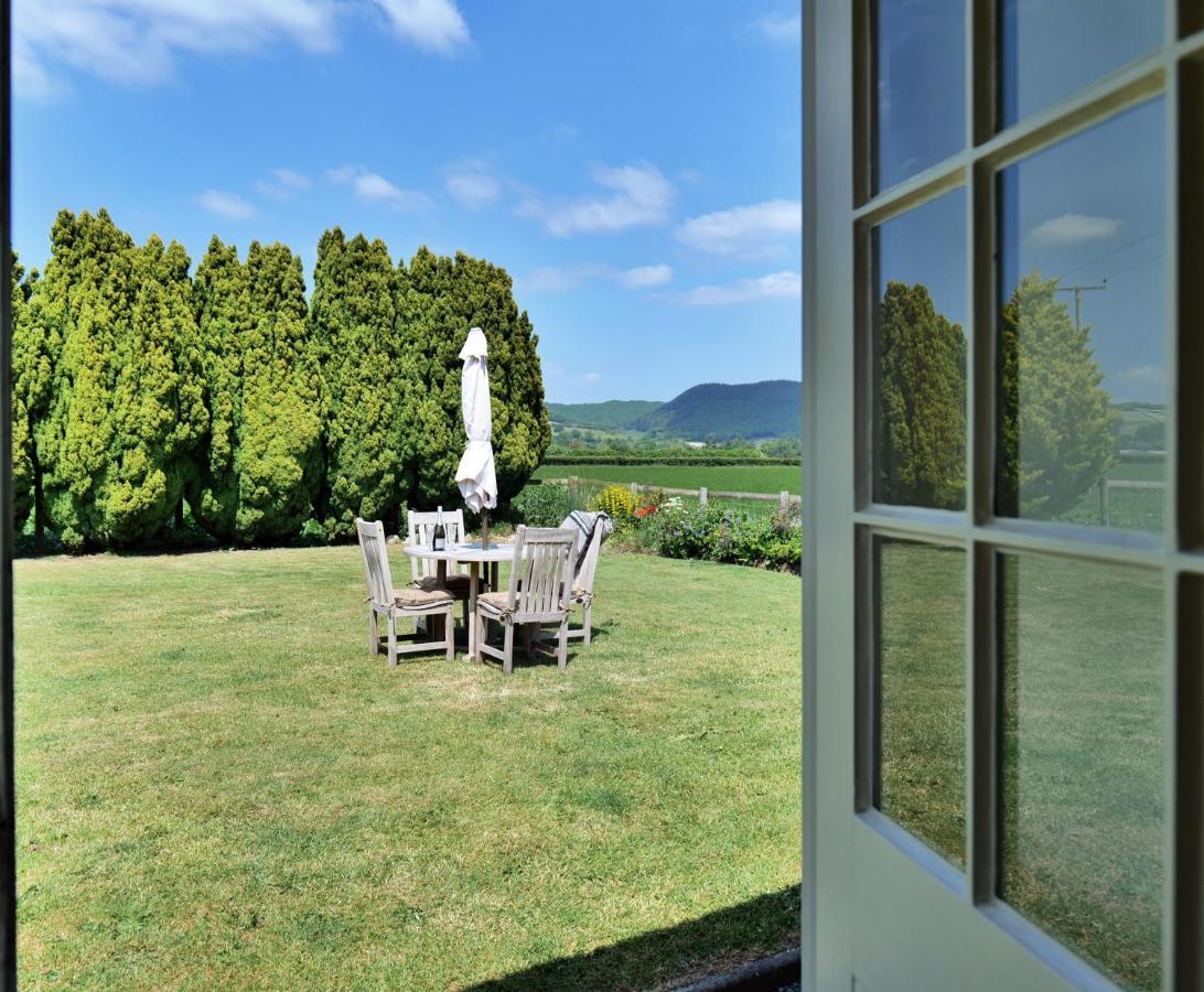 Country Cottage With Far Reaching Views Presteigne Eksteriør billede